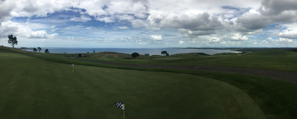 <h2>2018 New Zealand & Australia Golf Cruise</h2>13 Nights | 5-6 Rounds | Auckland to Sydney | February 22 – March 7